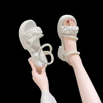 Boty Med Dámské Pantofle Náměstí pata Slipers Ženy Podpatky Muly Luxusní Snímky Blok Soft Létě Roku 2023 Vysoce Módní Návrhář Fre